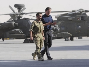 Le Premier ministre britannique se rend en Afghanistan